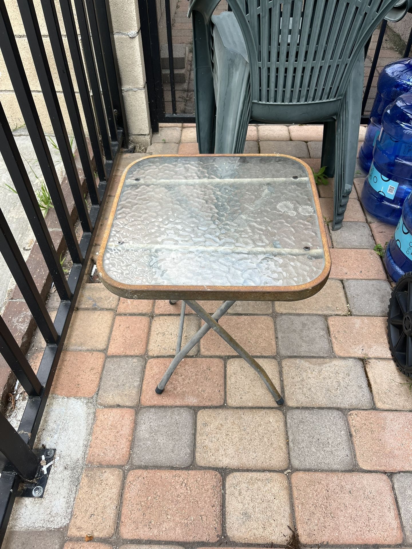 FREE SMALL FOLDING TABLE FREE