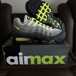 Nike Air Max 95 OG Big Bubble Sz 11