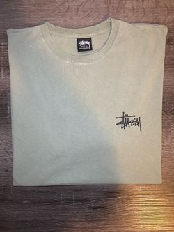 Stüssy "Basic Tee" Pigment dyed in a khaki / olive