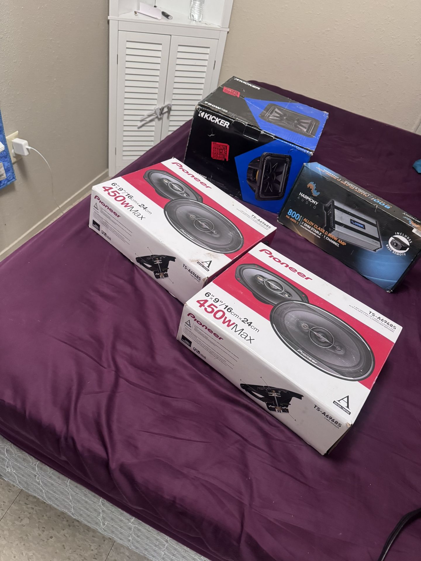 Car Stereo Equipment