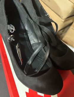 TORRID Womens Size 8 Black High Heels Tacones para Mujeres