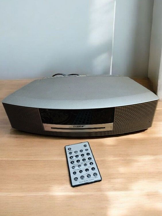 Bose Wave CD am/fm radio & cd player alarm clock 