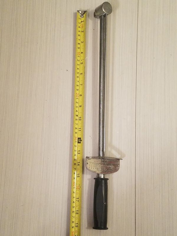 Vintage Craftsman Torque Wrench Model Number 44641 with 1/2" Socket 0