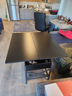 Coffe table that converts into dining room table for six