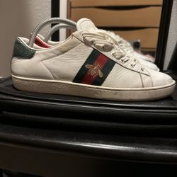 Gucci Ace Sneakers - White Shoes - Leather Dress - Size 39.5 - Size 8-9