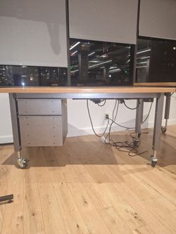Desk