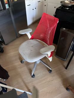 Rare Herman Miller Sayl Office Chair