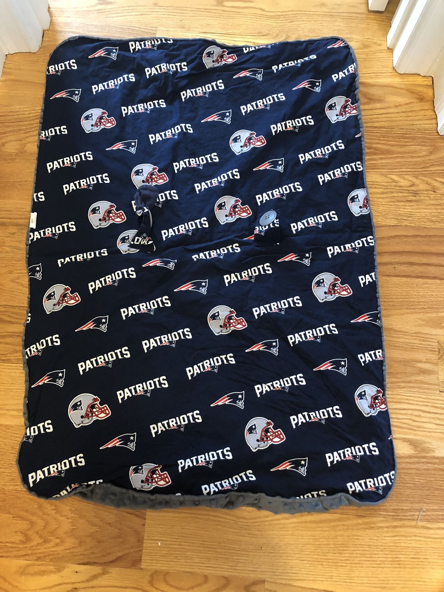 Patriots infant car seat cover up