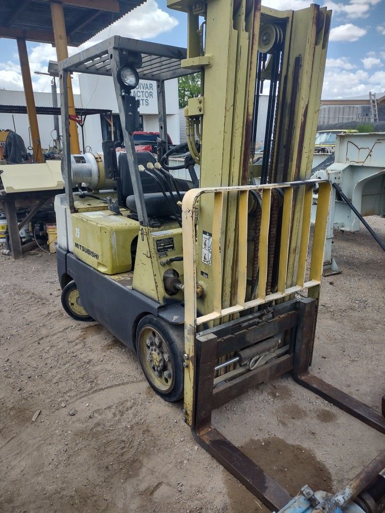 Forklift