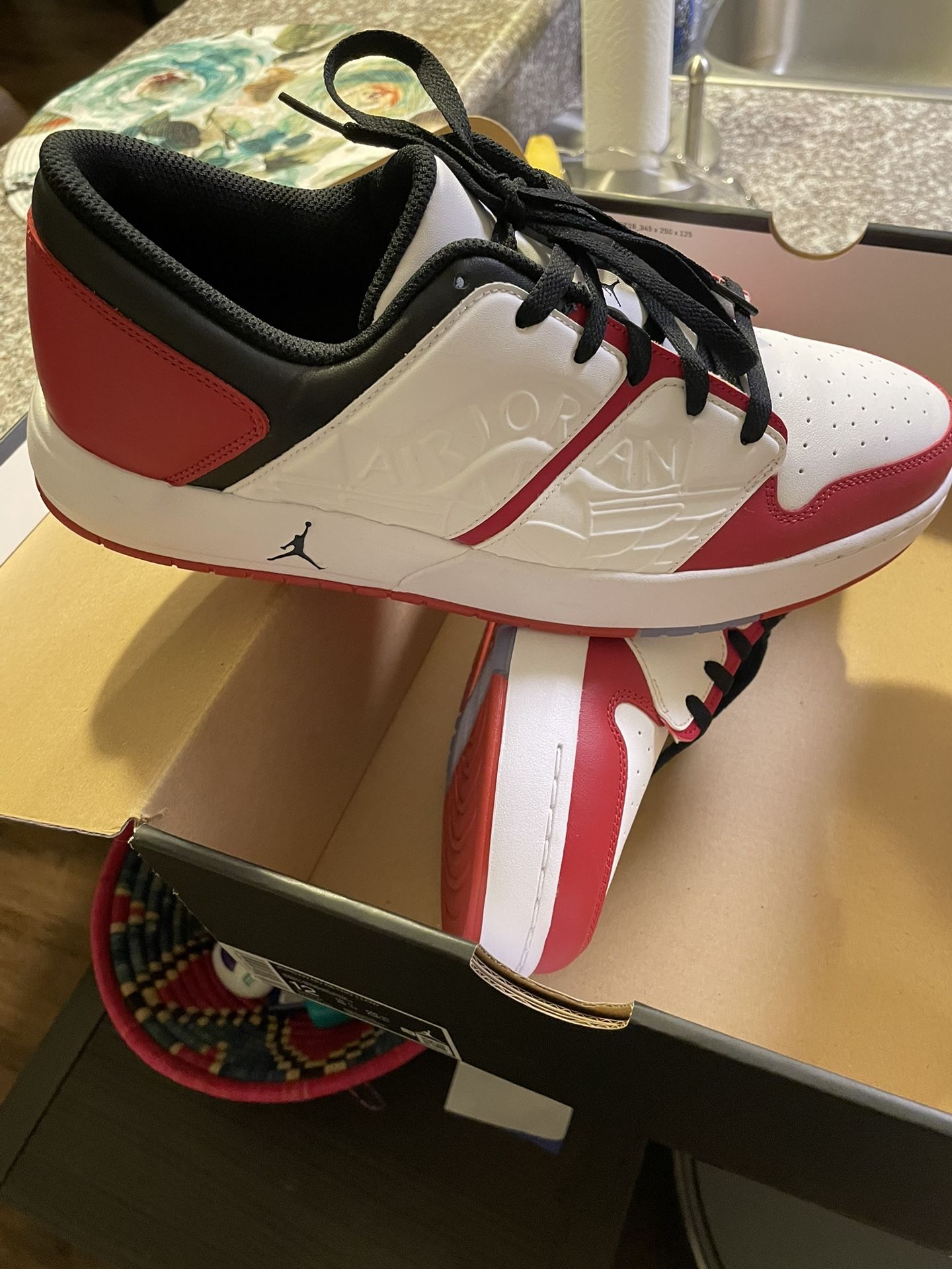 JORDAN NU RETRO1 LOW Varsity Red/black-white BRAND NEW WITH BOX
