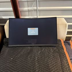 BROKEN (for parts) Sceptre C32 Curved Gaming Monitor