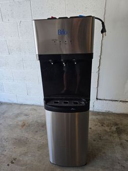 Brio water dispenser