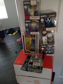Authentic collectibles