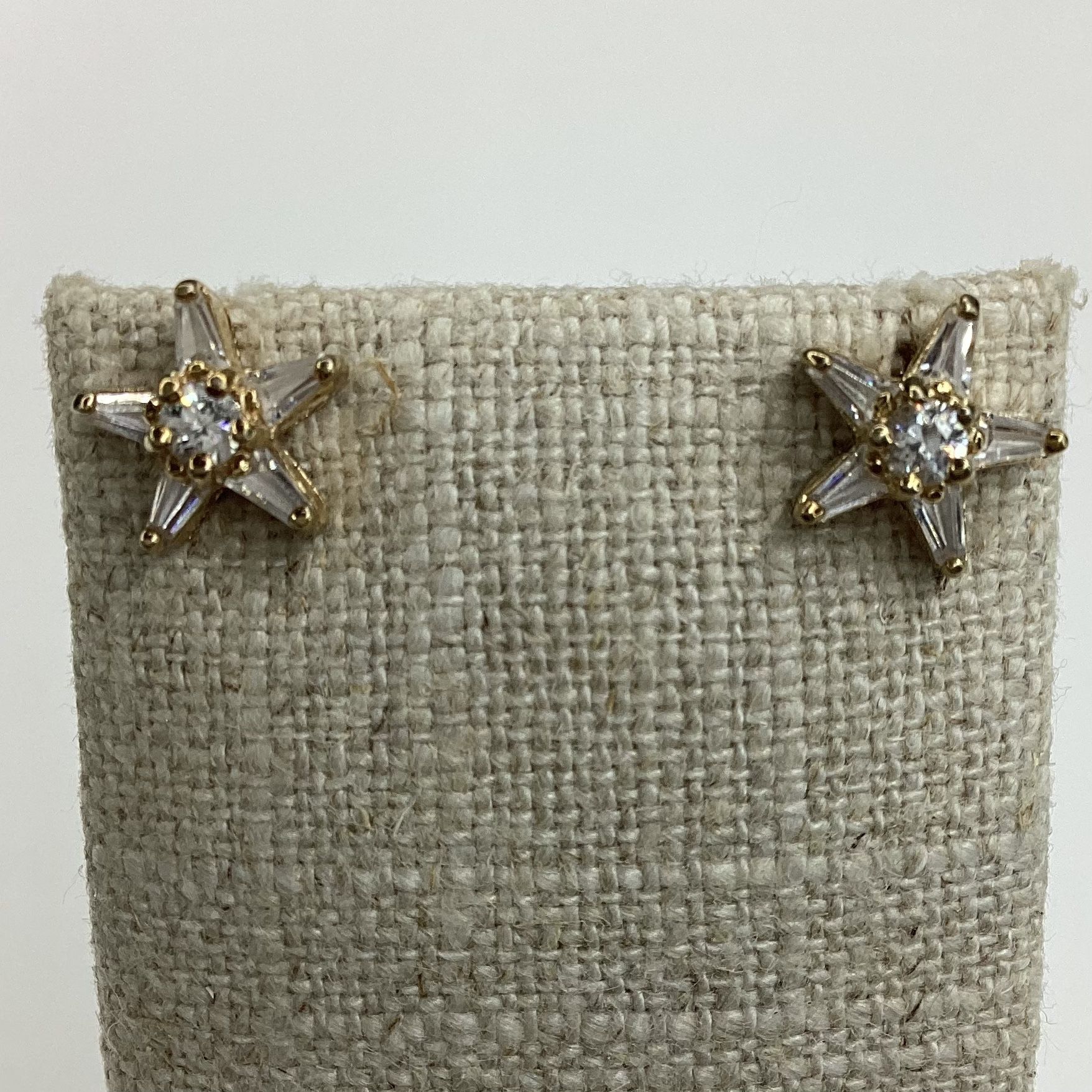 14K Yellow Gold Cubic Zirconia Star Earrings