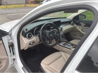 2017 Mercedes-Benz C300