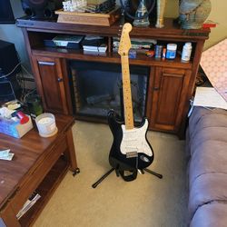 Fender Stratocaster Electric Guitar 