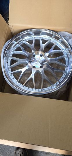 24" Staggered esko