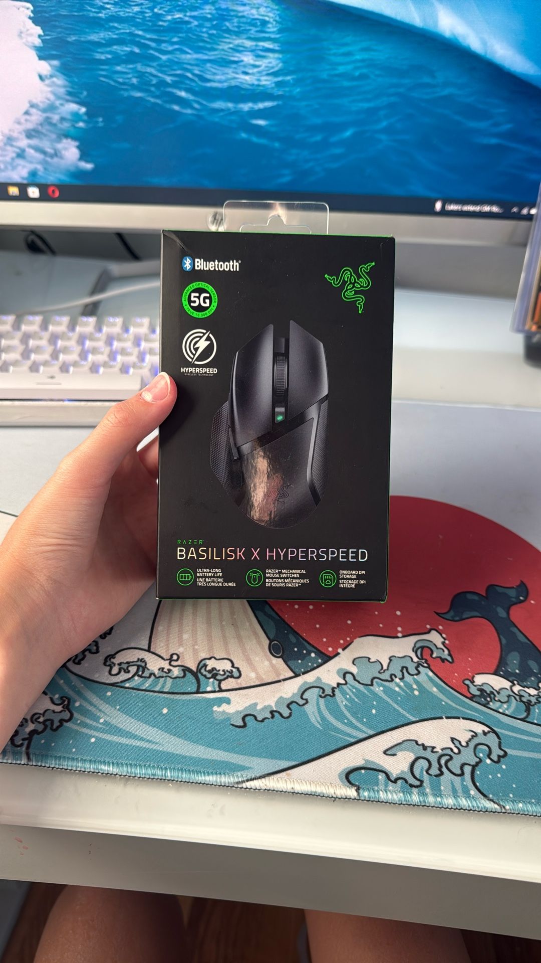 basilsk x hyperspeed wireless mouse