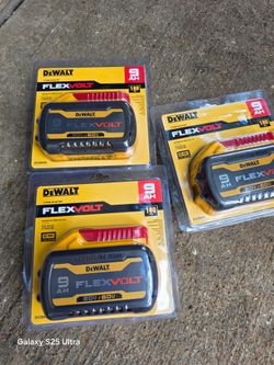 Dewalt 60v 9ah Battery brand new $150 Each One Price FIRM// Nueva PRECIO FIRME Cada Una $150
