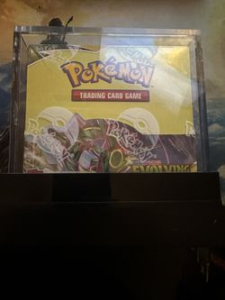 Evolving Skies Sealed Booster Box With Acrylic Case