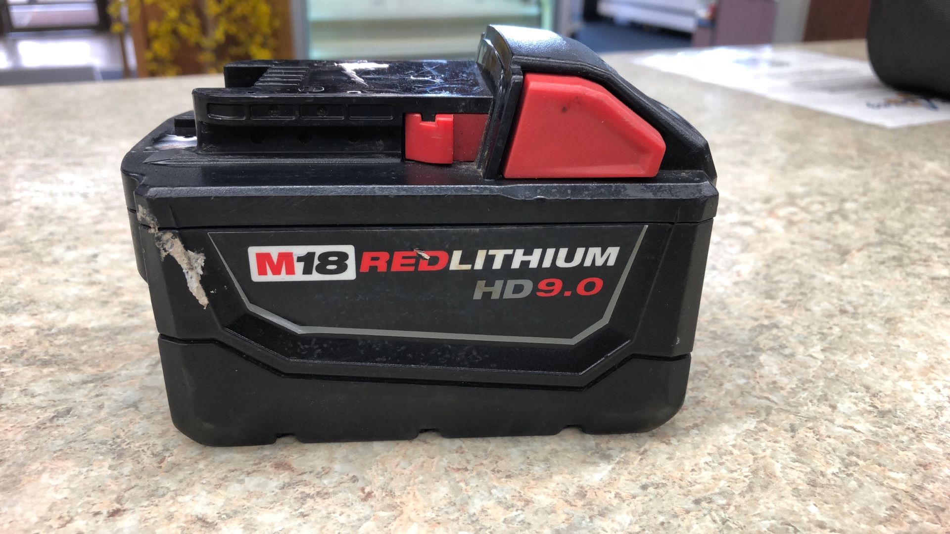 Milwaukee 48-11-1890 M18 Red Lithium HD9.0 Ah Battery Pack (70501044)