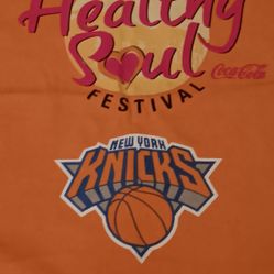 Knicks VINTAGE Rally Towel
