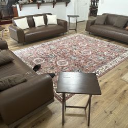 Set Of 3 Leather Couches Good Condition 