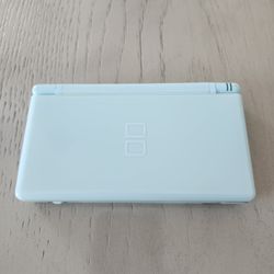 Nintendo DS Lite 