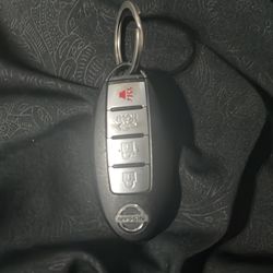 2015 Nissan central keyless remote