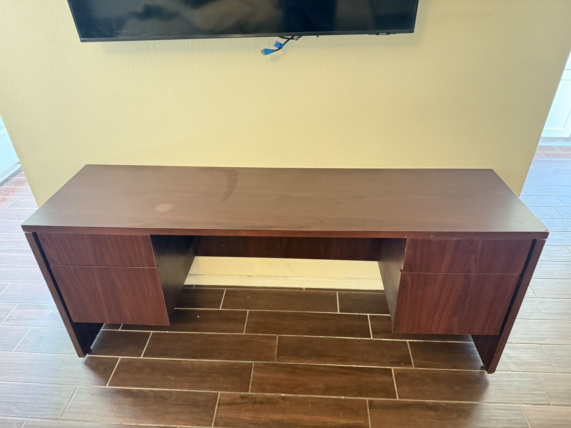 Desk & Filing Cabinet Set w/ Extras