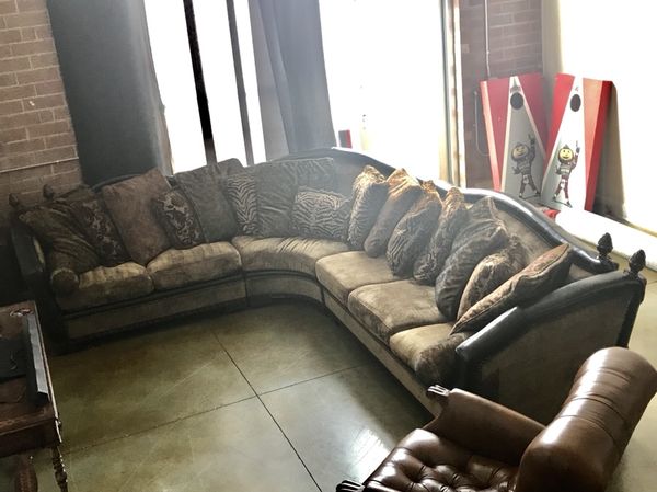 Rachlin Lorraine 3pc Sectional Sofa For In Charlotte Nc Offerup