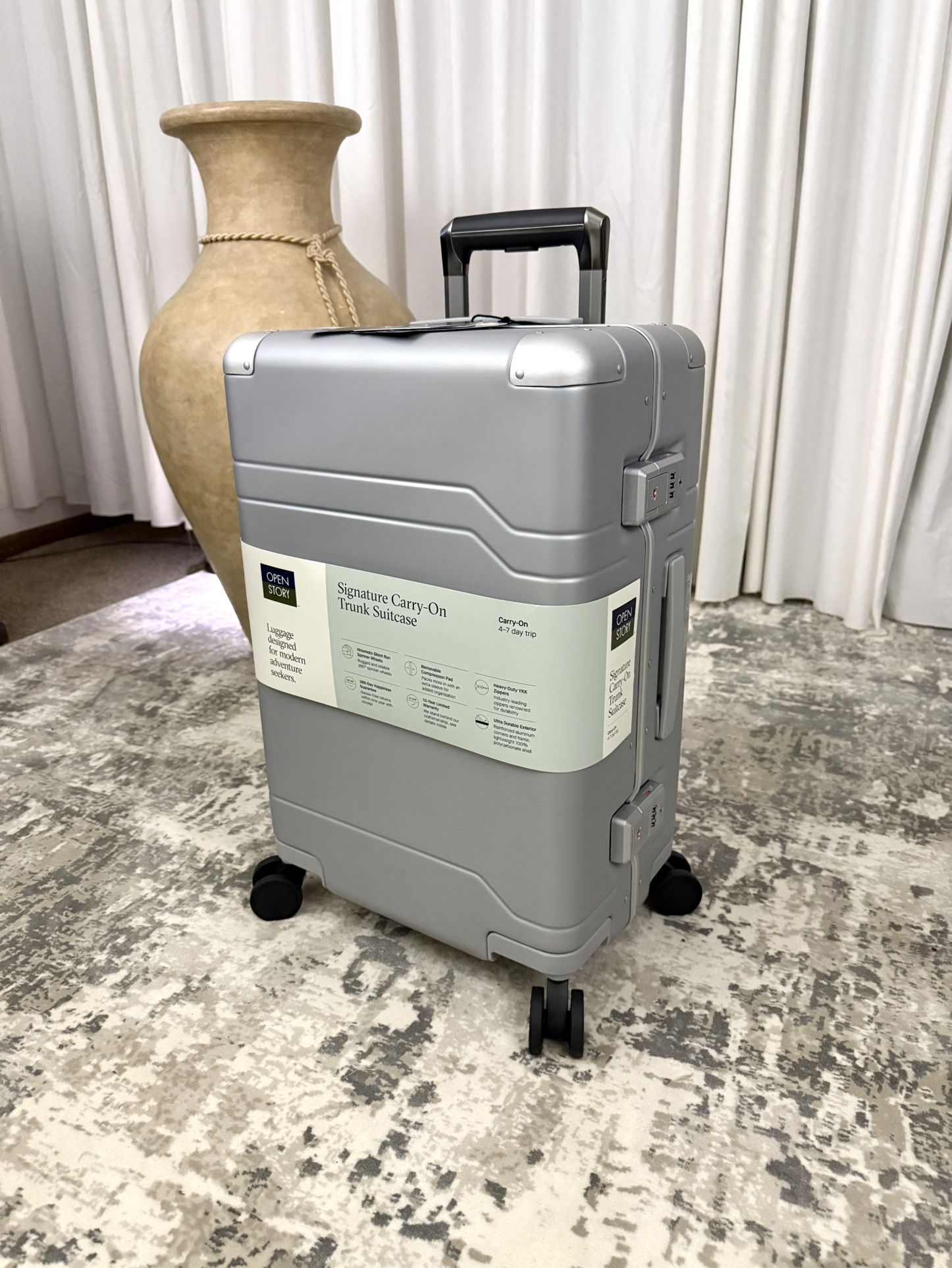 Signature Hardside Trunk Carry on Spinner Suitcase - Open Story