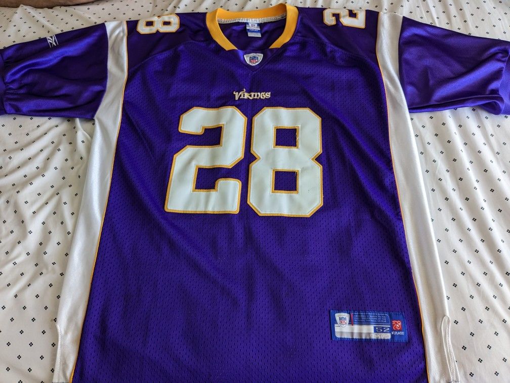 Men's Minnesota Vikings Jersey Size XXL- Purple- Peterson