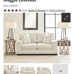 Like-New Maggie Loveseat Sofa – Great Condition!