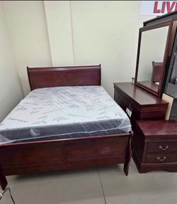 New Queen 4 piece set with free delivery, best prices in town , pay on arrival
