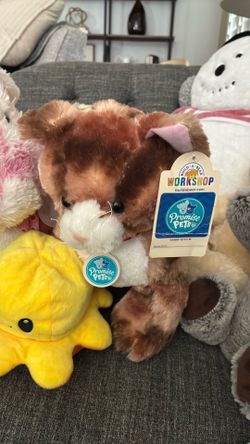 Stuffed animal Plushes