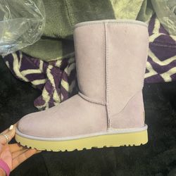 UGG Boots SIZE 7