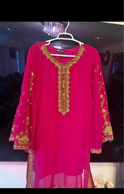 Pink sharara