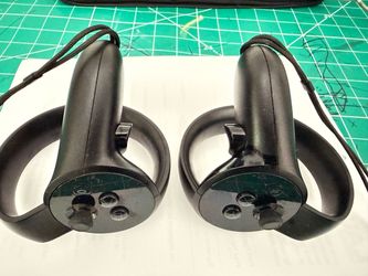 Oculus Quest 1 / Rift S Touch Controllers – Left & Right Pair – $75 OBO