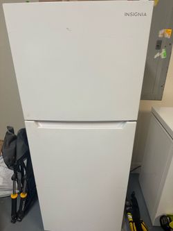 Refrigerator for sale