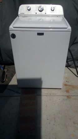 Maytag top loader washing machine