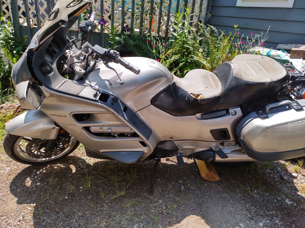 91 Honda ST1100 for Sale in Yelm, WA - OfferUp