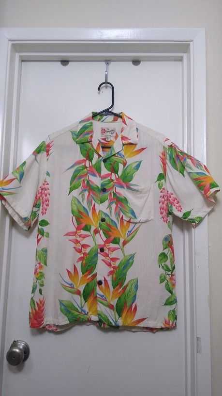 Vintage Hilo Hattie Aloha/Hawaiian/Tiki Birds Of Paradise Panel Shirt Size Small