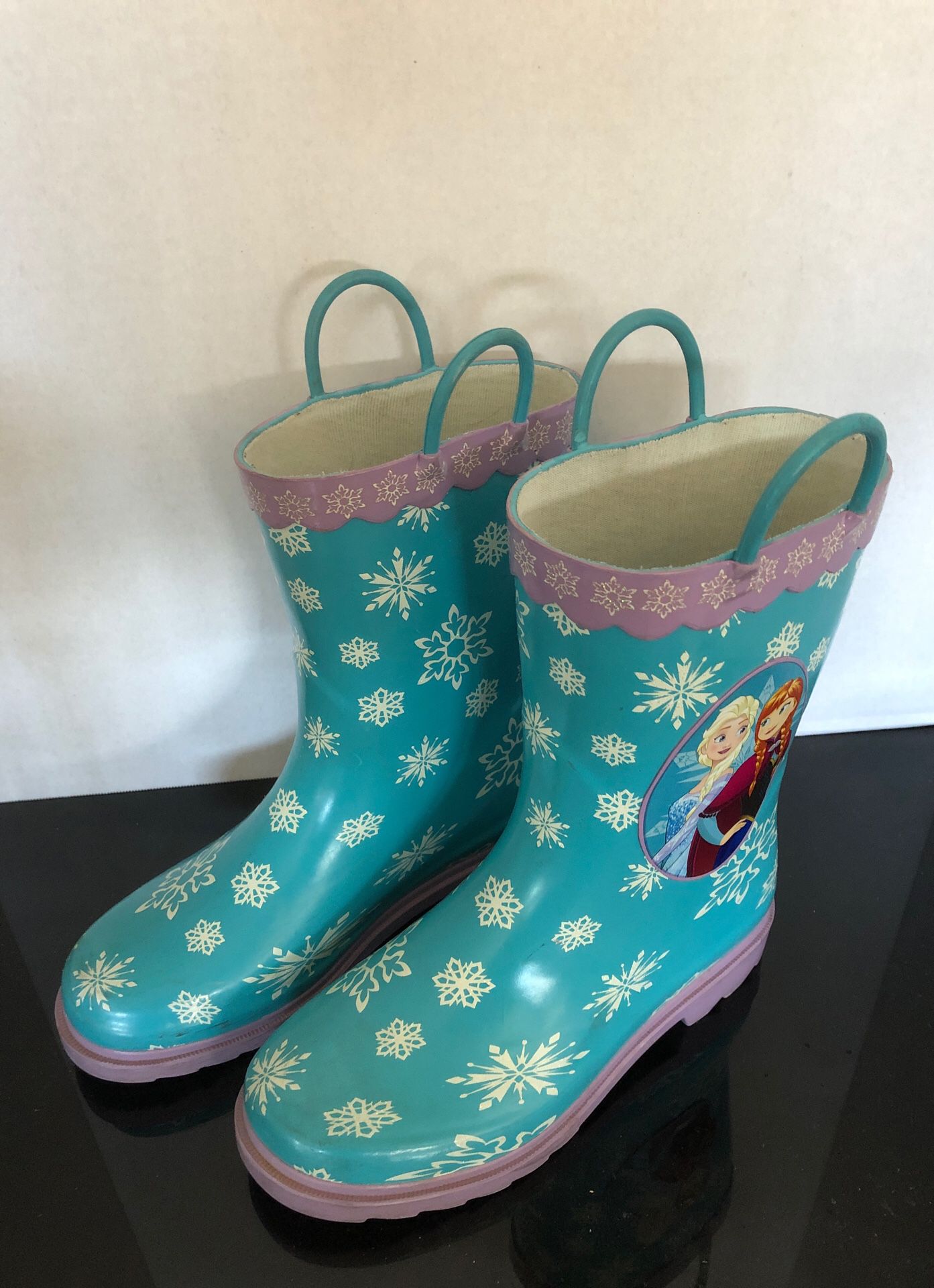 Frozen Disney rain boots $10