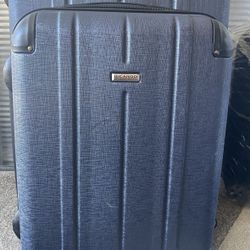 Ricardo Luggage 