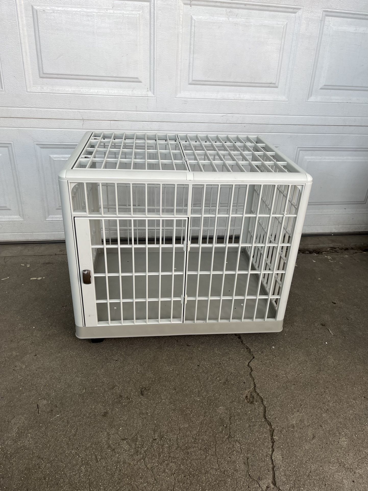 Dog Cage for Medium and small  Dogs, Indoor Outdoor Heavy Duty ABS Plastic Cage with Lockable Wheels and Double Door, Easy Assembly🦮🐕‍🦺🐕💵🔥🔥‼️‼️