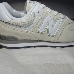 New Balance '574 Lace' NEW WITH BOX
