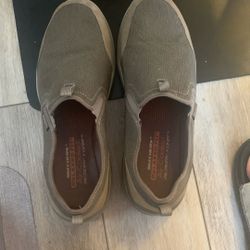 Skechers Relaxed Fit