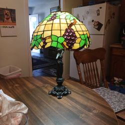 Vintage Tiffany Style Lamp