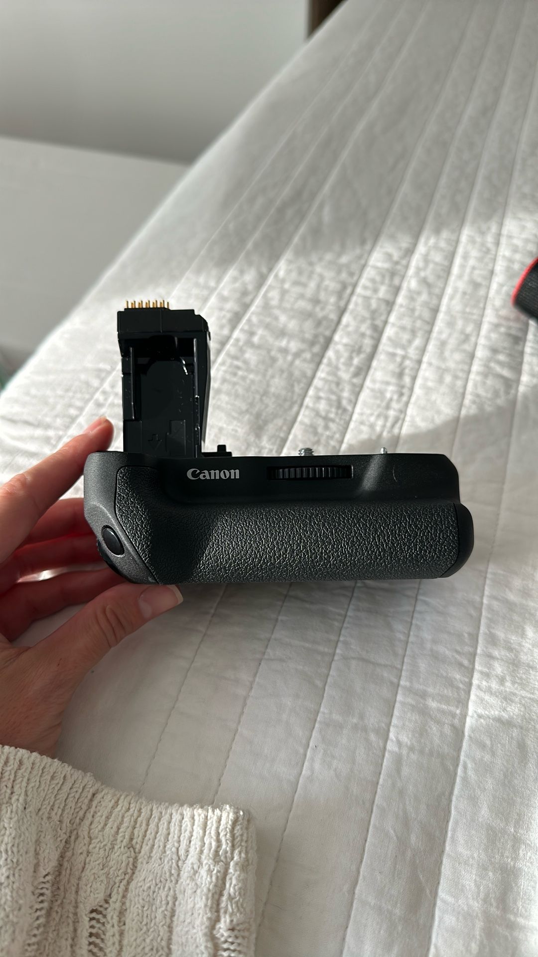 Canon Battery Grip BG-E18 - Never Used